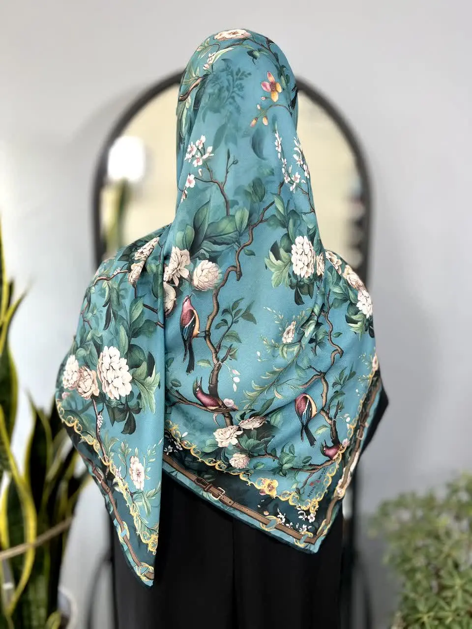 🌟روسری کرپنخ دور دست دوز 
