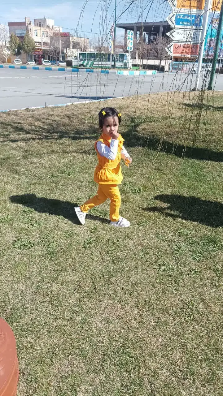 😍نام شرکت کننده: مهدیس فراهانی ۳ ساله