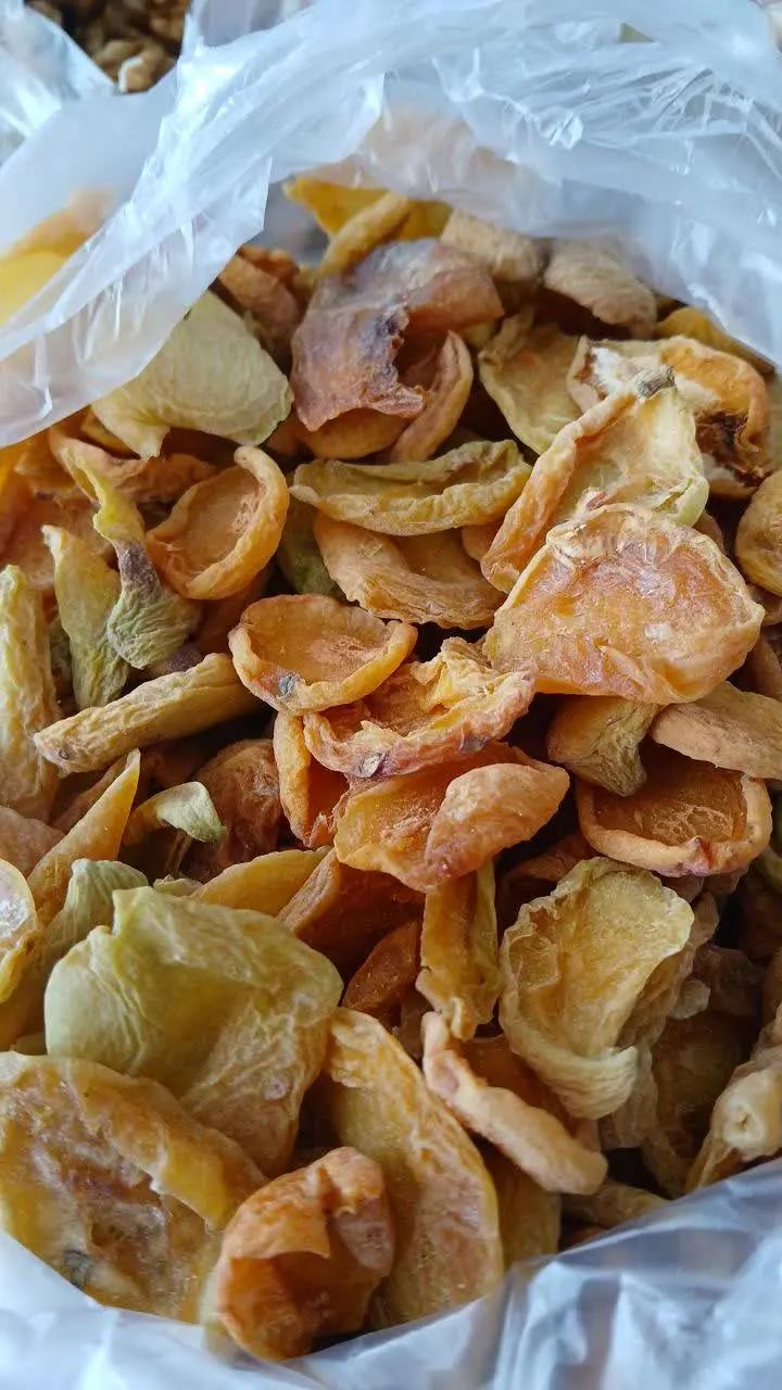 برگه زردآلو درجه یک آوردم واستون