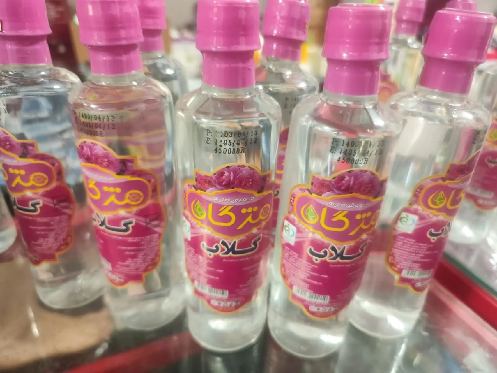 گلاب نیم لیتری شرکتی مژگان